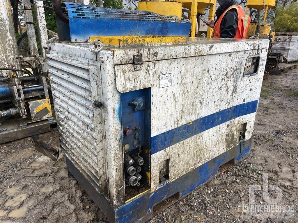  Hydraulic Naczepy niskopodłogowe