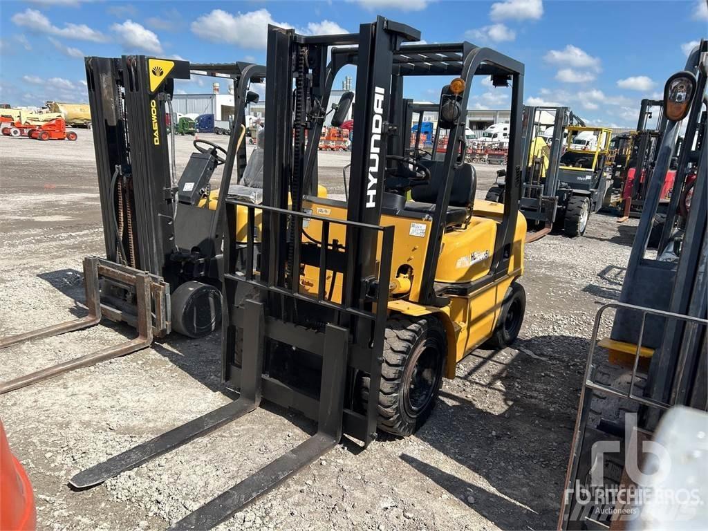 Hyundai HDF30-5 Wózki Diesla