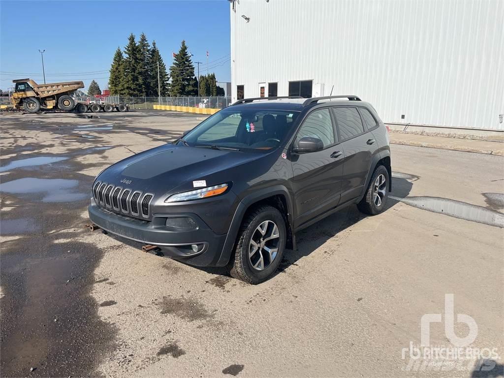 Jeep CHEROKEE Pick-upy / Pojazdy z otwieranymi burtami