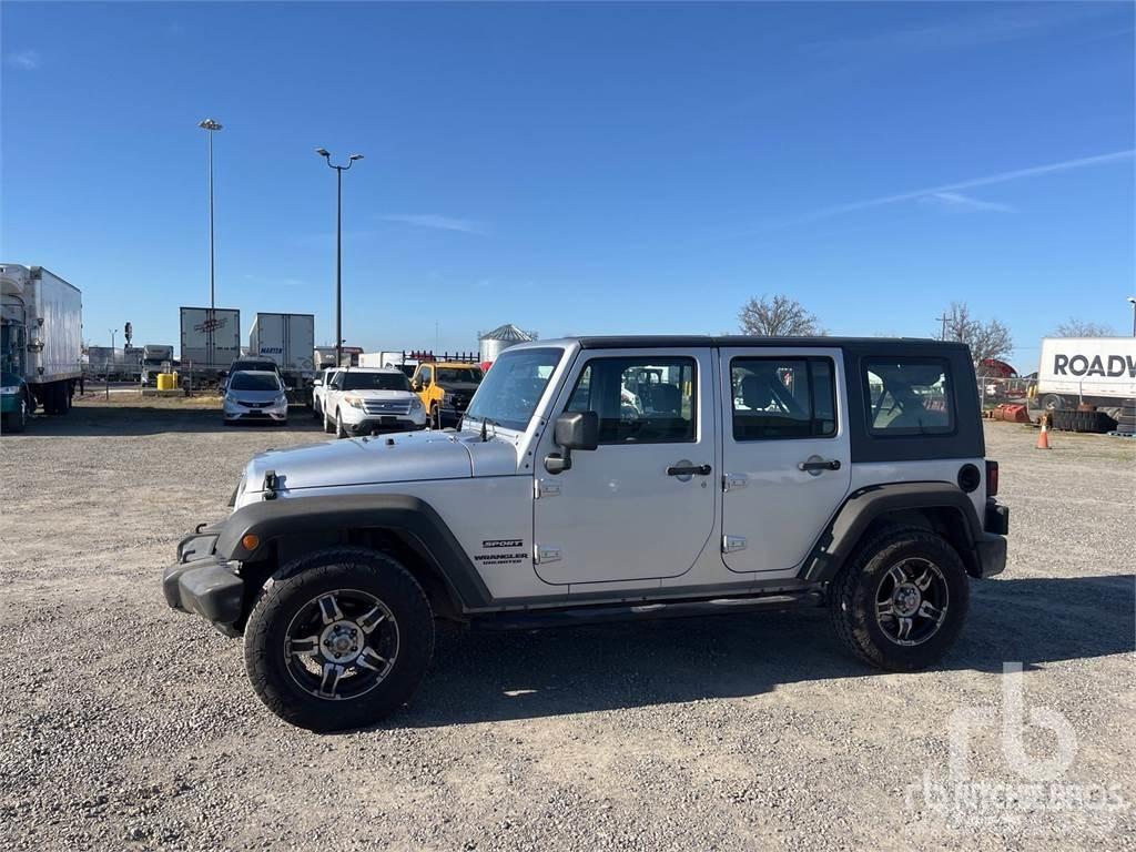 Jeep WRANGLER Pick-upy / Pojazdy z otwieranymi burtami