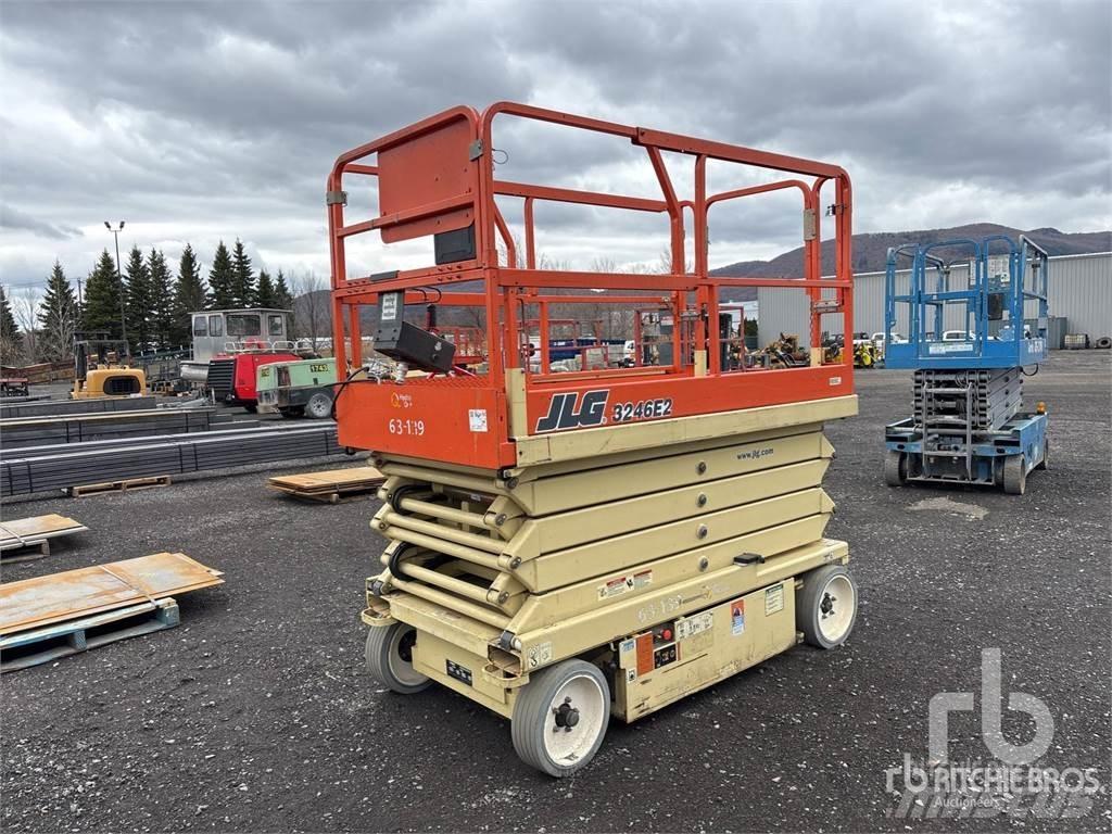 JLG 3246E2 Podnośniki nożycowe