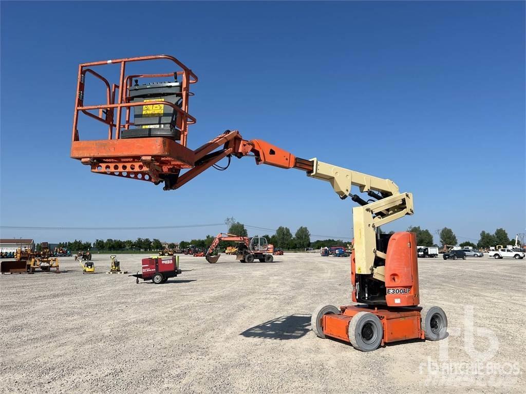 JLG E300 AJP Podnośniki przegubowe
