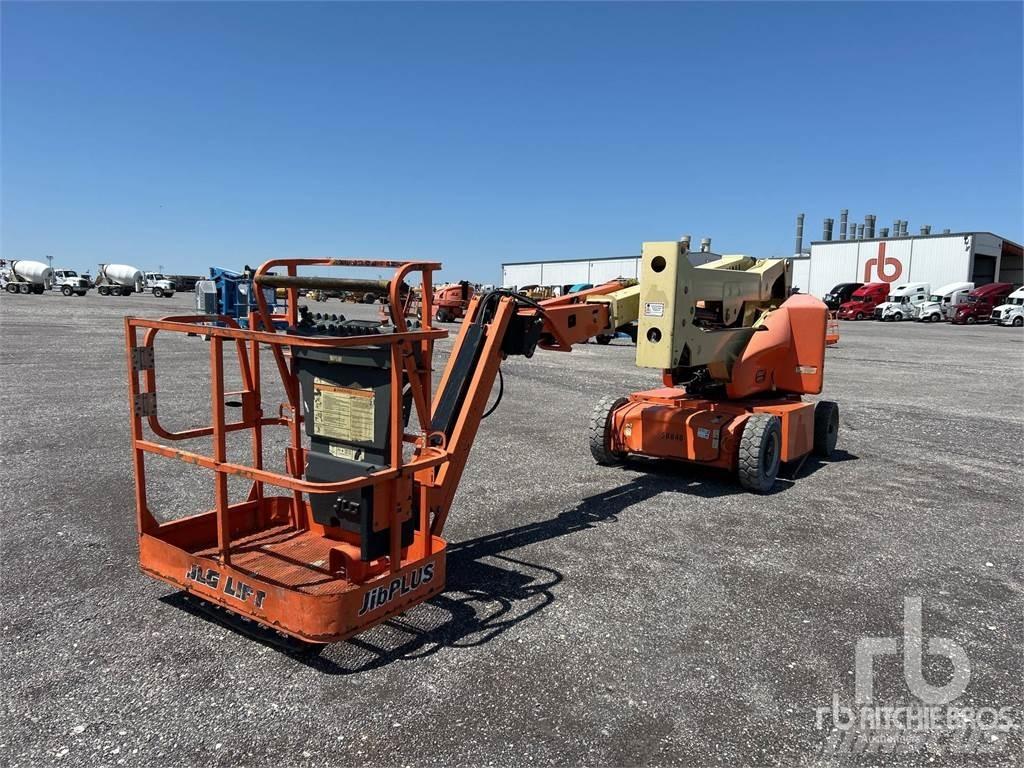 JLG E400AJPN Podnośniki przegubowe