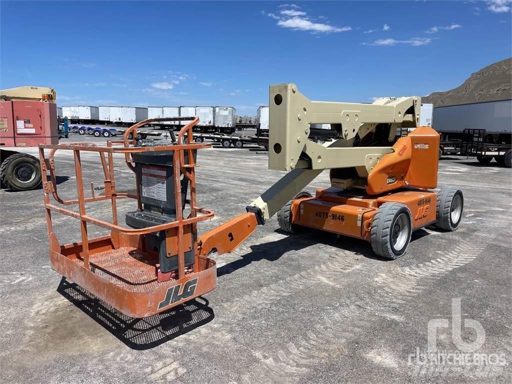 JLG E450A Podnośniki przegubowe