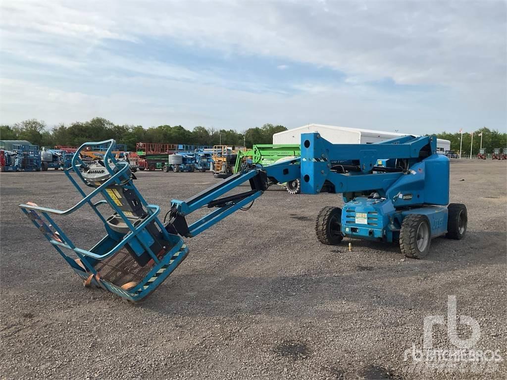 JLG M450AJ Podnośniki przegubowe