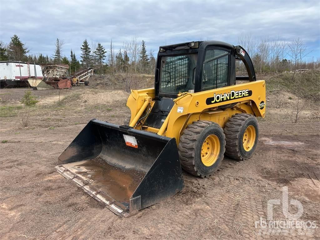 John Deere 250 Ładowarki burtowe