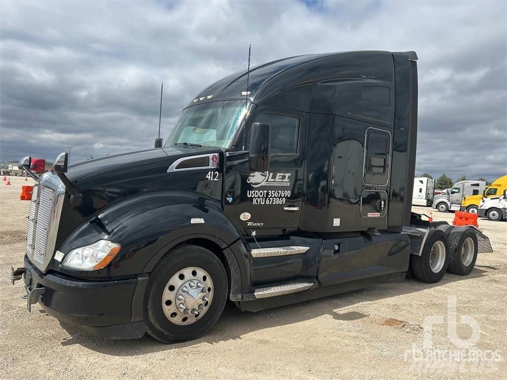Kenworth T680 Ciągniki siodłowe
