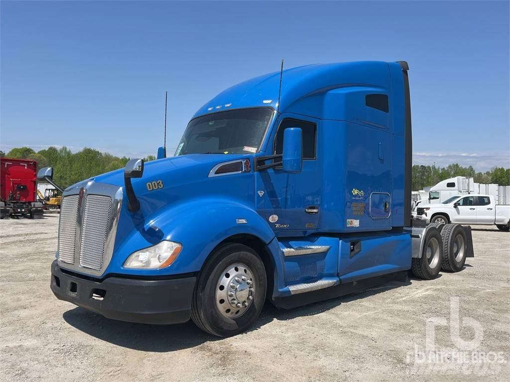 Kenworth T680 Ciągniki siodłowe