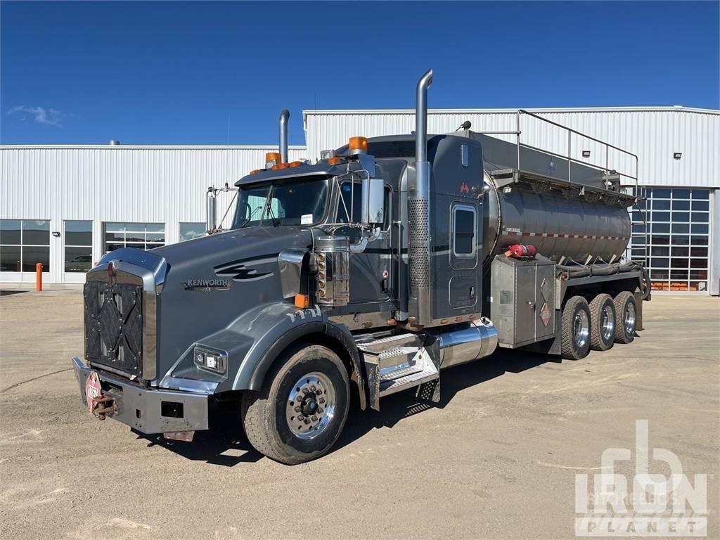 Kenworth T800 Cysterna