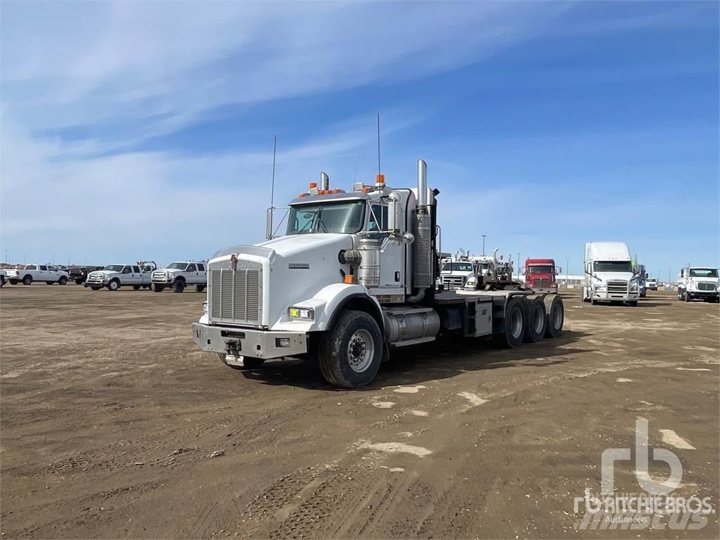 Kenworth T800 Lawety / pojazdy z wciągarką
