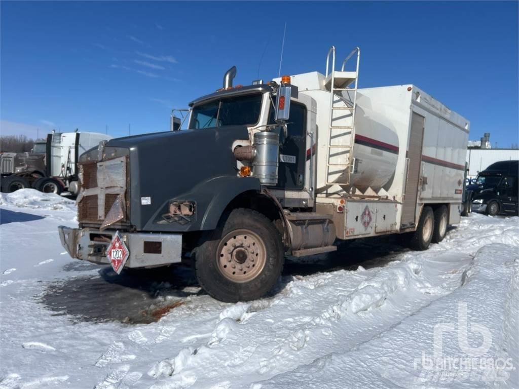 Kenworth T800 Cysterna