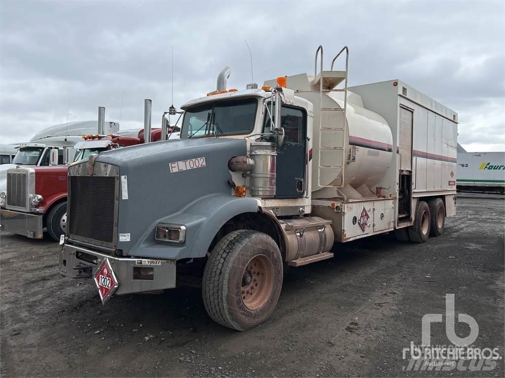 Kenworth T800 Cysterna