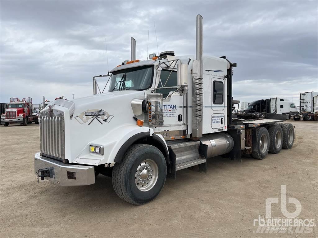 Kenworth T800 Lawety / pojazdy z wciągarką