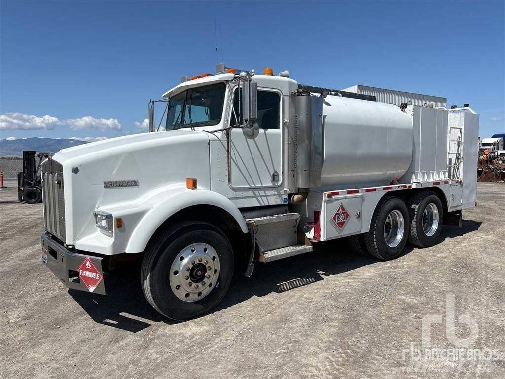 Kenworth T800 Cysterna