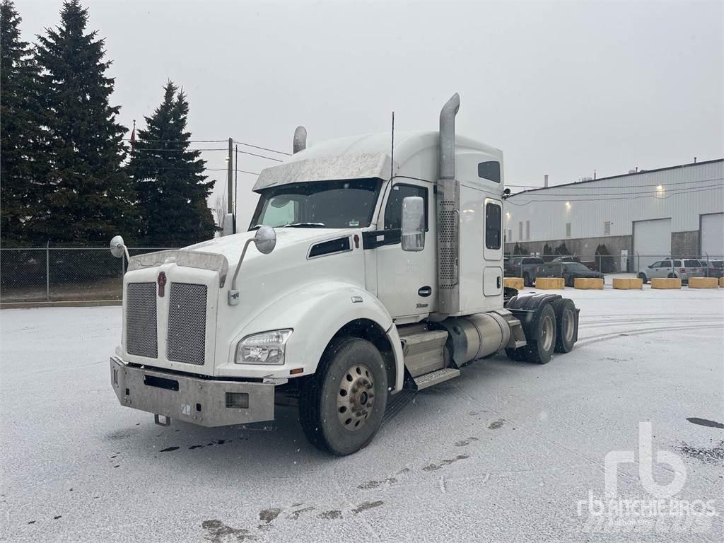 Kenworth T880 Ciągniki siodłowe