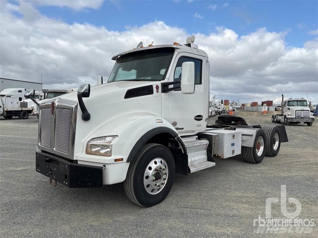 Kenworth T880 Ciągniki siodłowe