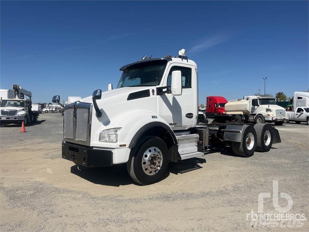 Kenworth T880 Ciągniki siodłowe
