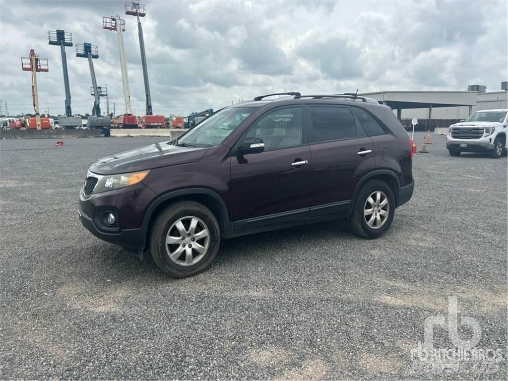 Kia SORENTO Samochody osobowe
