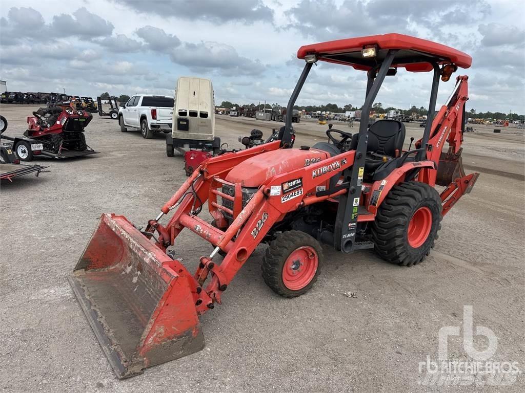 Kubota B26 Koparko-ładowarki