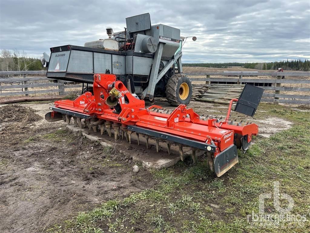 Kubota PH3001 Brony