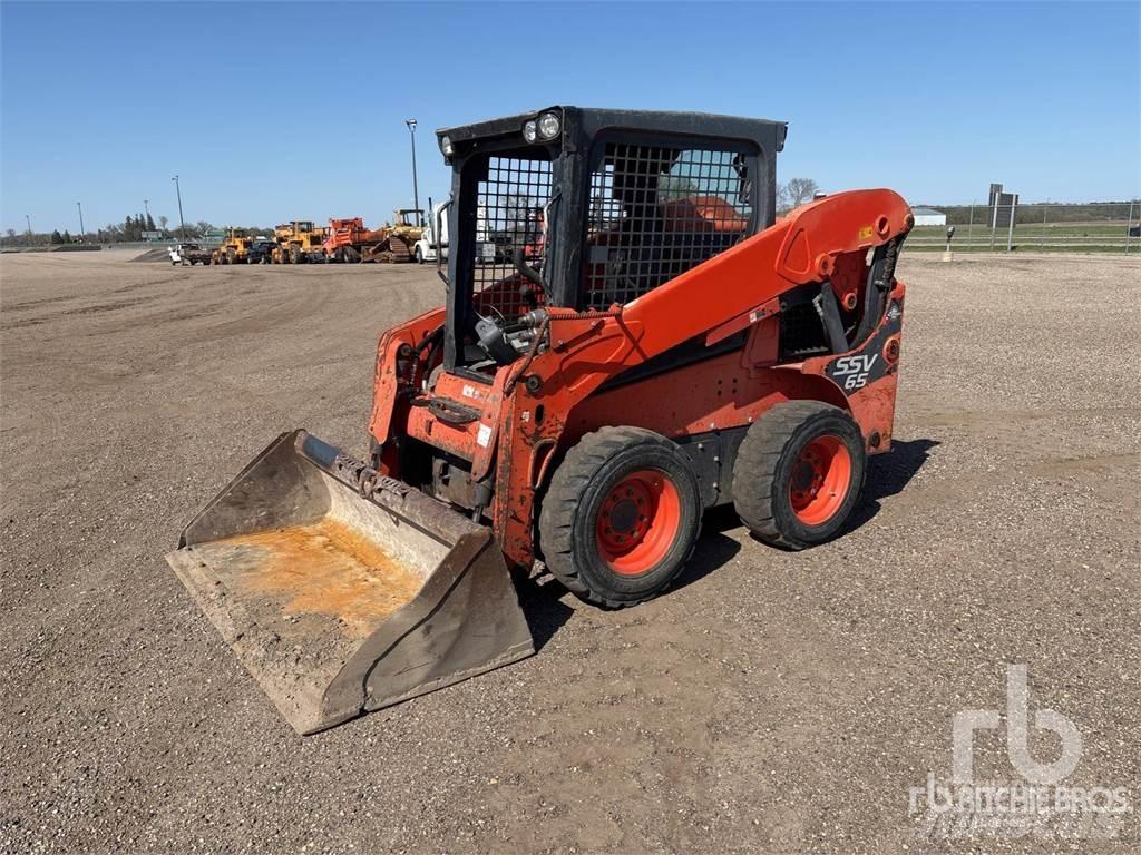 Kubota SSV65 Ładowarki burtowe