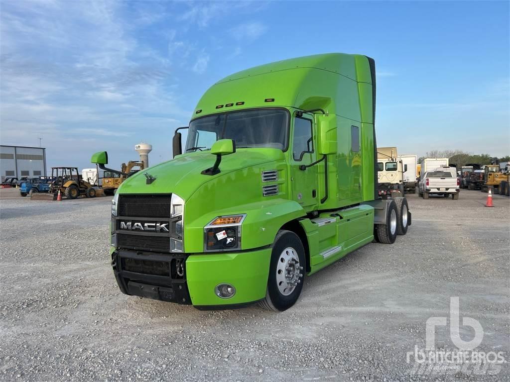 Mack AN64T Ciągniki siodłowe