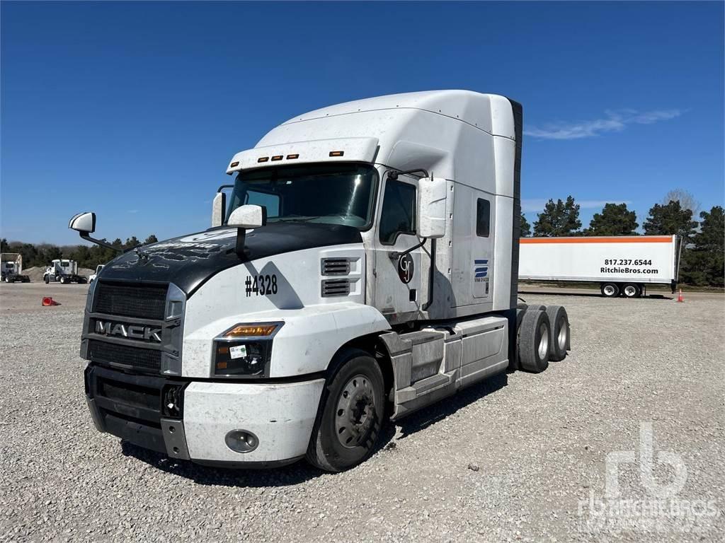 Mack AN64T Ciągniki siodłowe