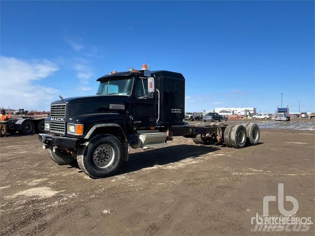 Mack CH613 Pojazdy pod zabudowę