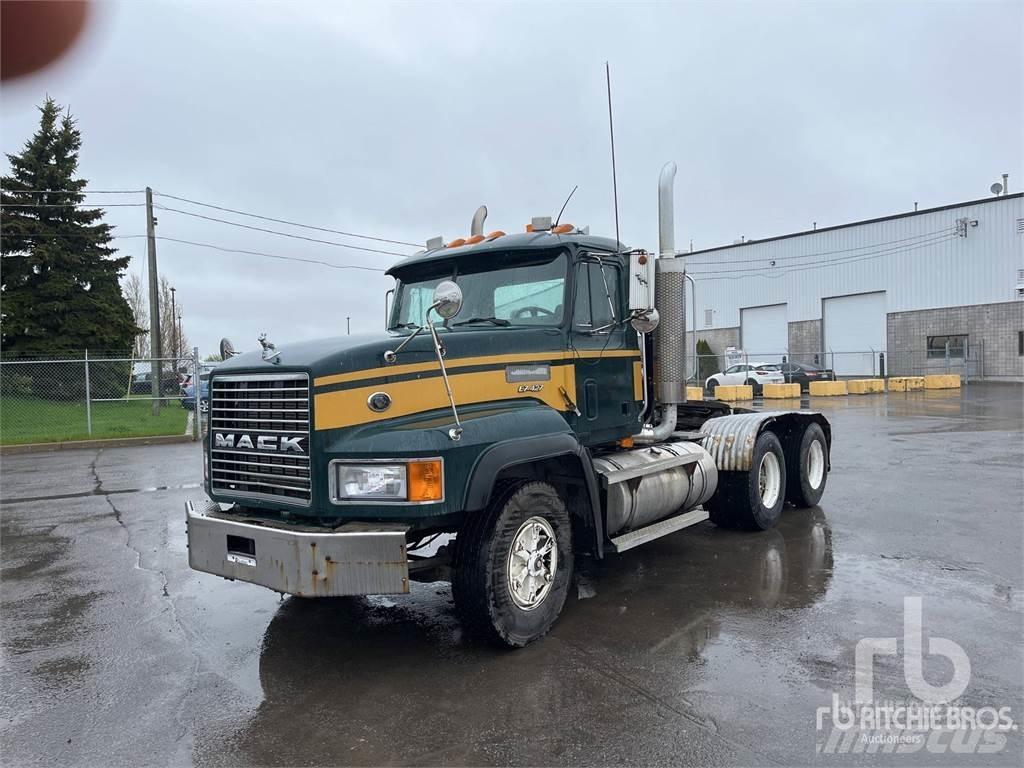 Mack CL713 Ciągniki siodłowe