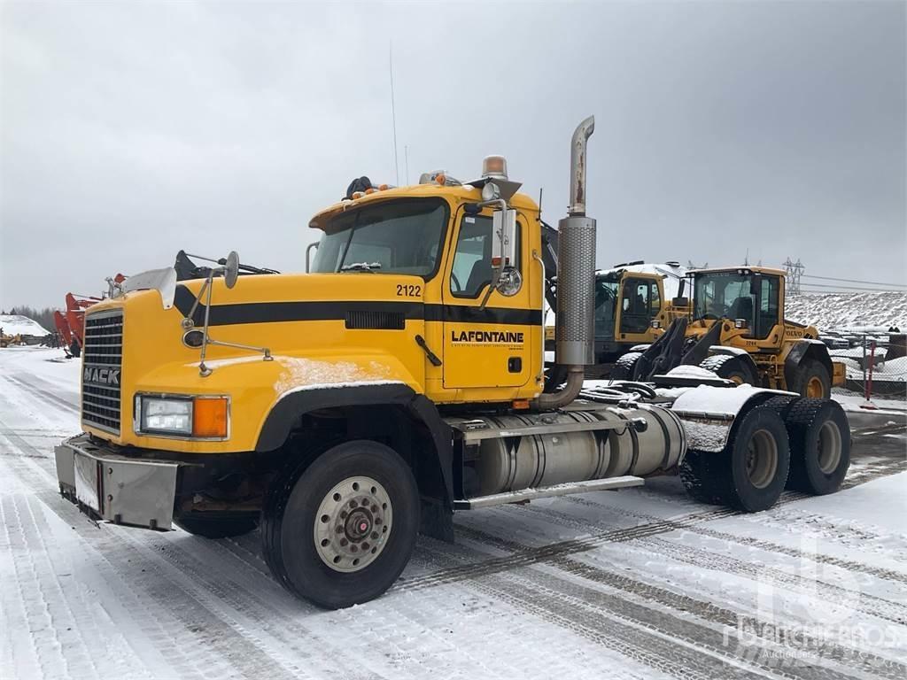 Mack CL733 Ciągniki siodłowe
