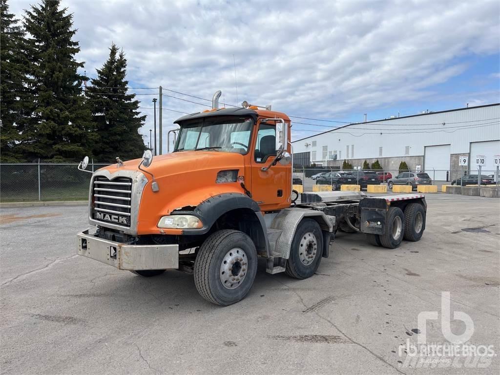 Mack CT713 Pojazdy pod zabudowę