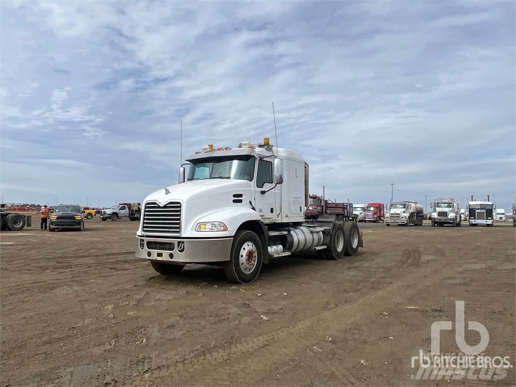 Mack CXU613 Ciągniki siodłowe