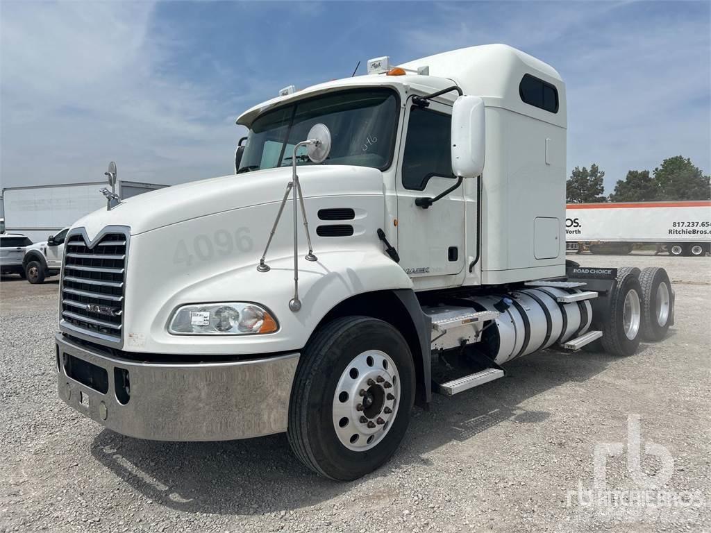 Mack CXU613 Ciągniki siodłowe