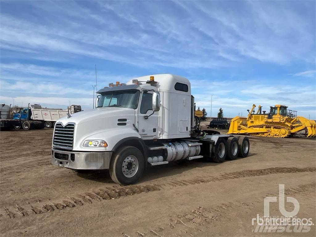 Mack CXU614 Ciągniki siodłowe