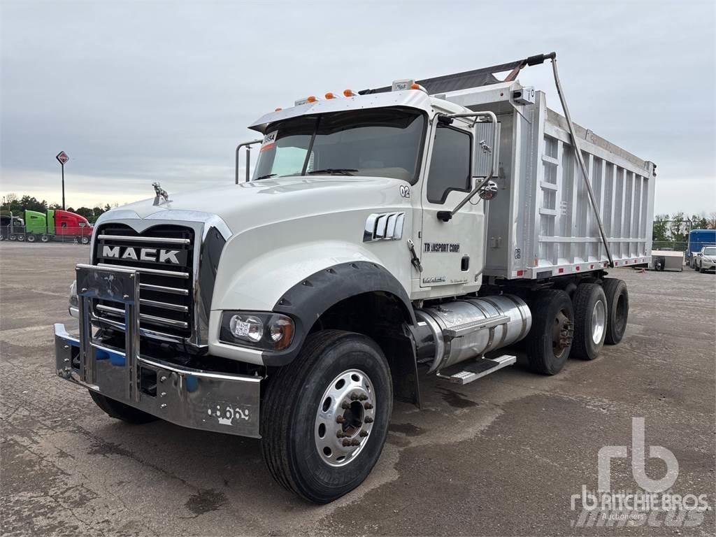 Mack GU713 Wywrotki