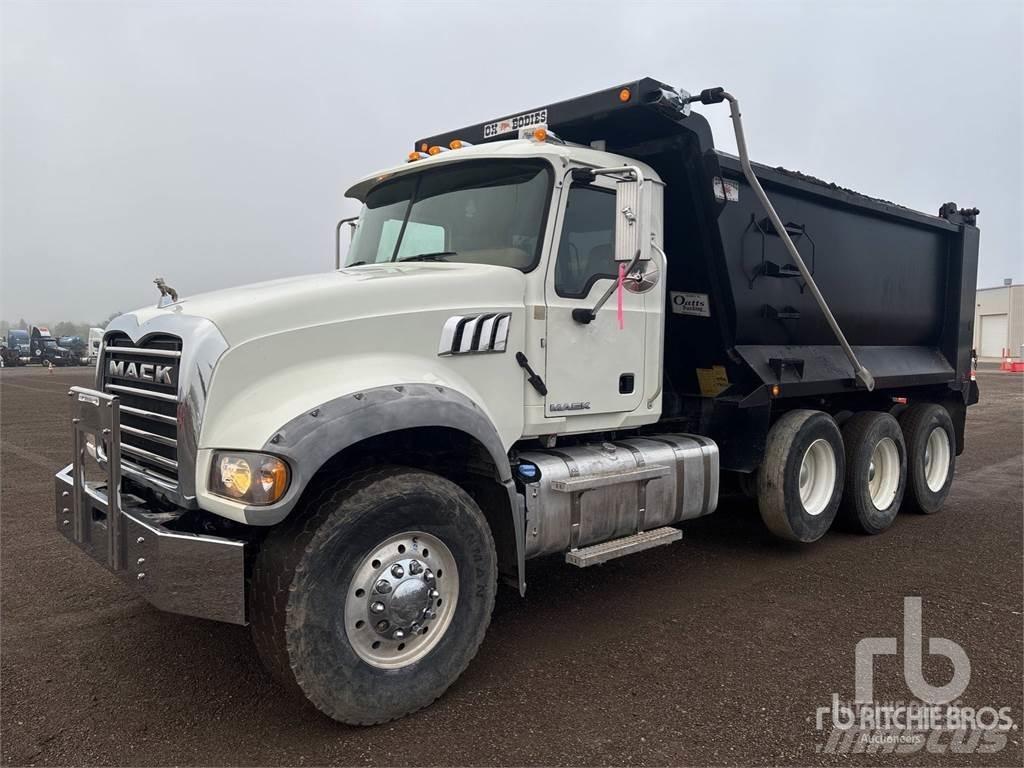 Mack GU713 Wywrotki