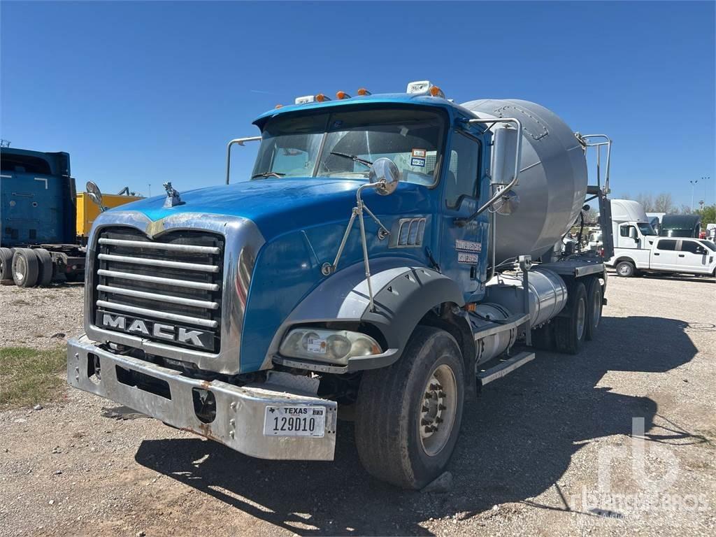 Mack GU813 Gruszki do betonu