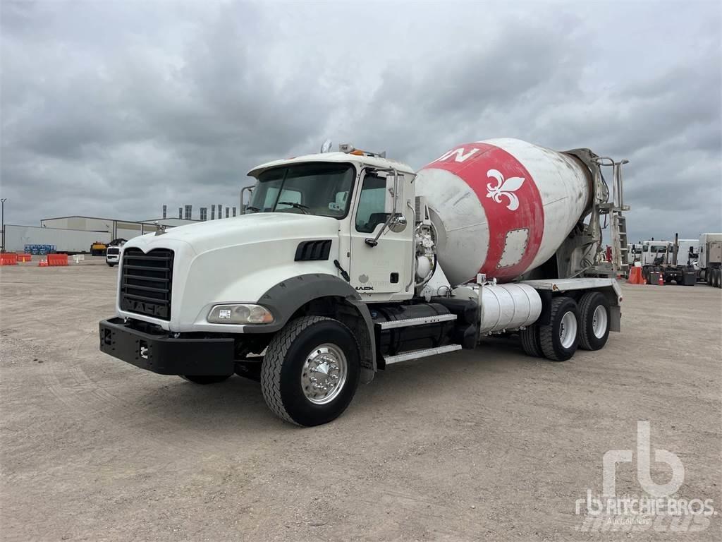 Mack GU813 Gruszki do betonu
