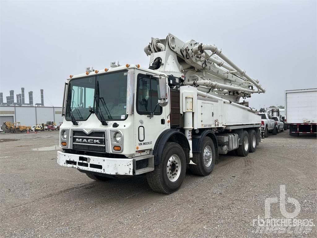 Mack MRU613 Gruszki do betonu