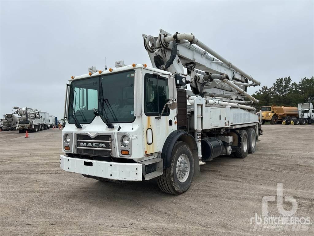 Mack MRU613 Gruszki do betonu