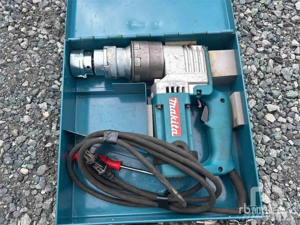 Makita 6922NB Maszyny budowlane - Inne