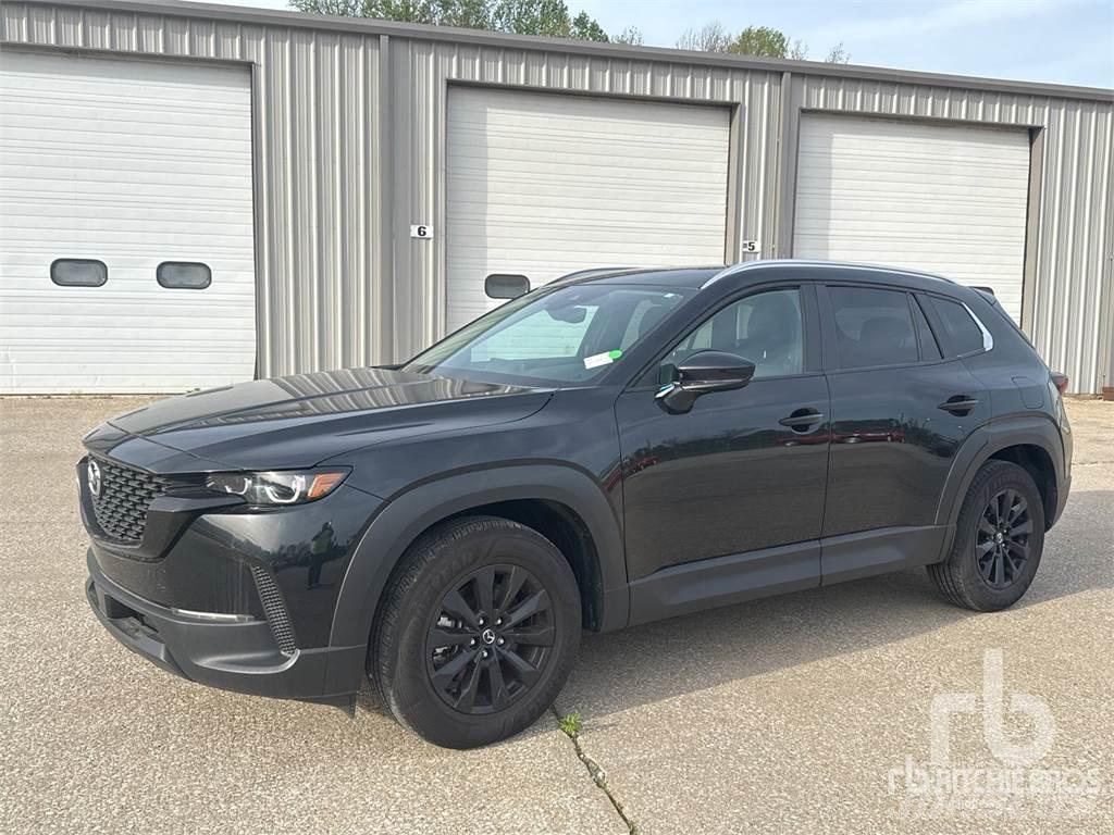Mazda CX-50 Pick-upy / Pojazdy z otwieranymi burtami