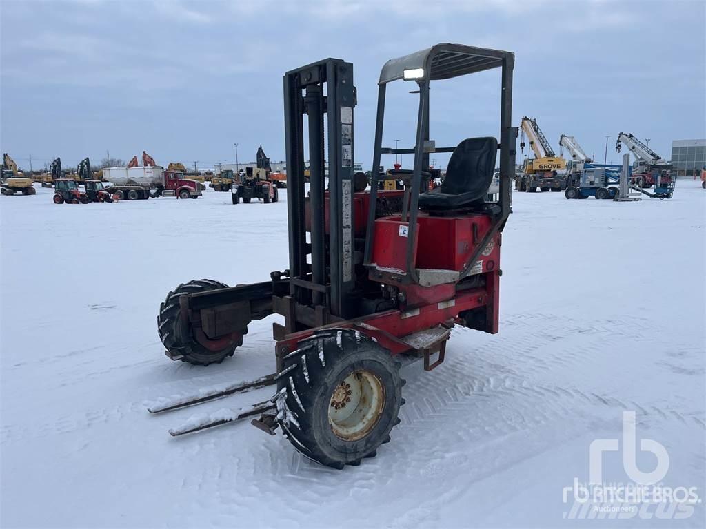 Moffett M5000 Wózki widłowe terenowe