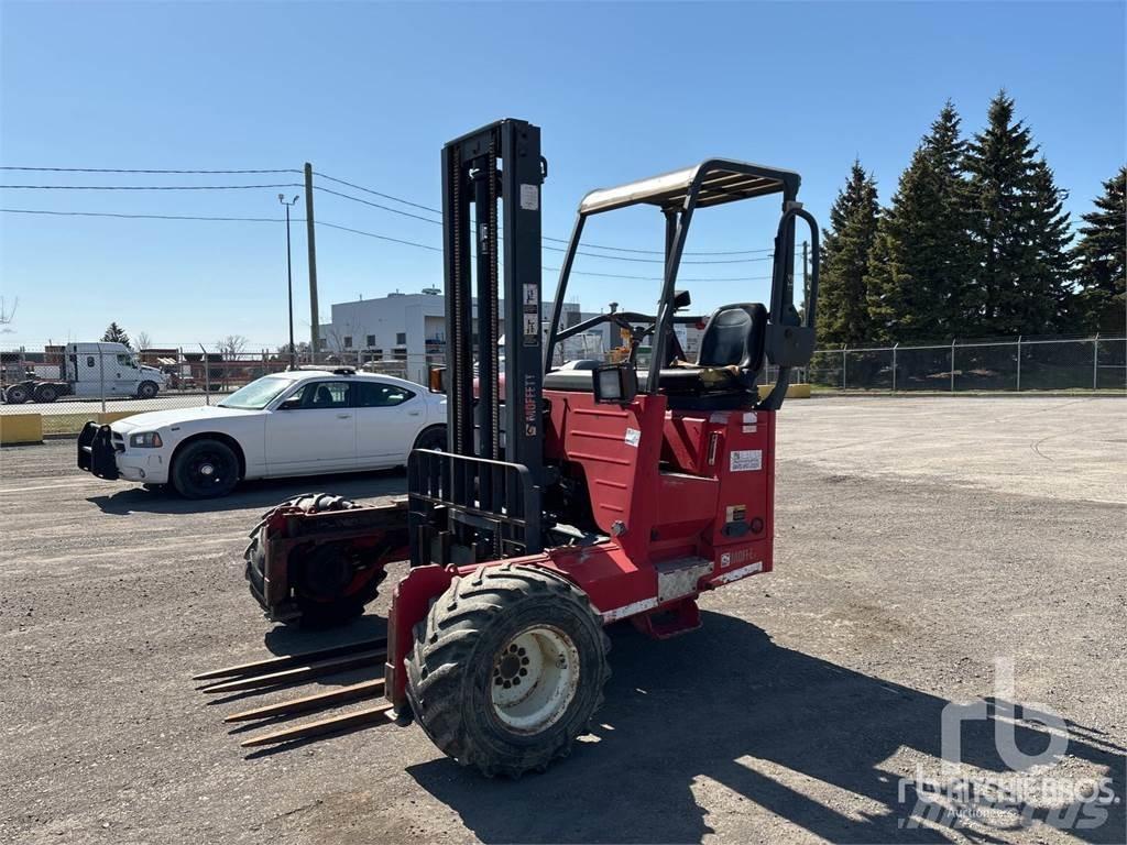 Moffett M55 Wózki widłowe terenowe