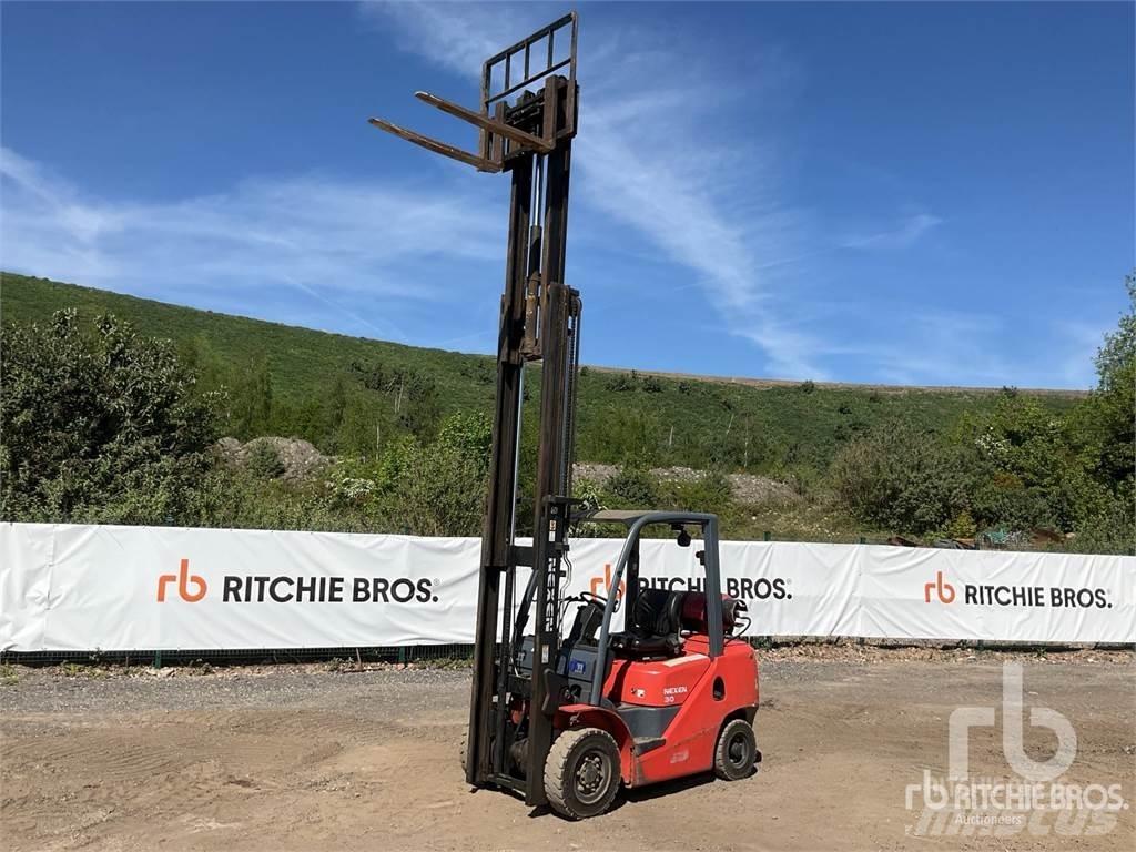 Nexen FGL30 Wózki Diesla