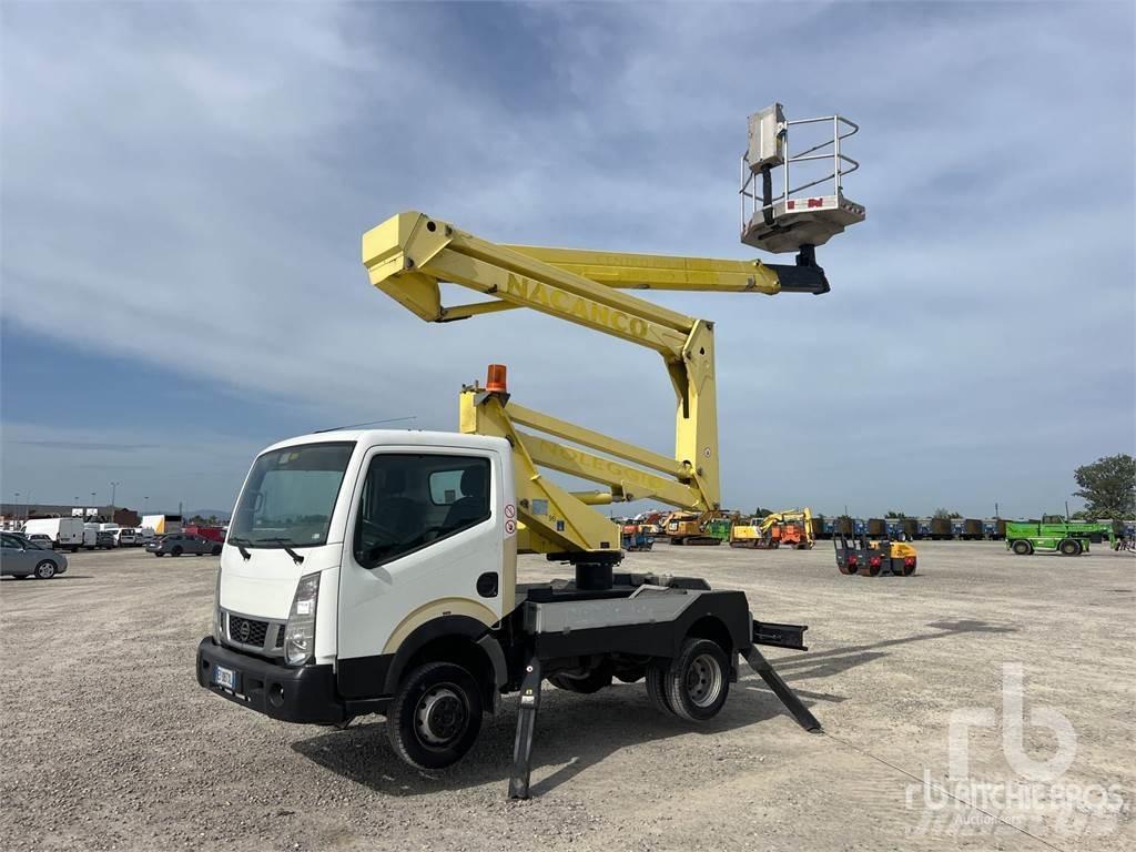 Nissan CABSTAR Podnośniki na przyczepach