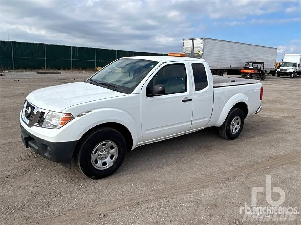 Nissan FRONTIER Pick-upy / Pojazdy z otwieranymi burtami