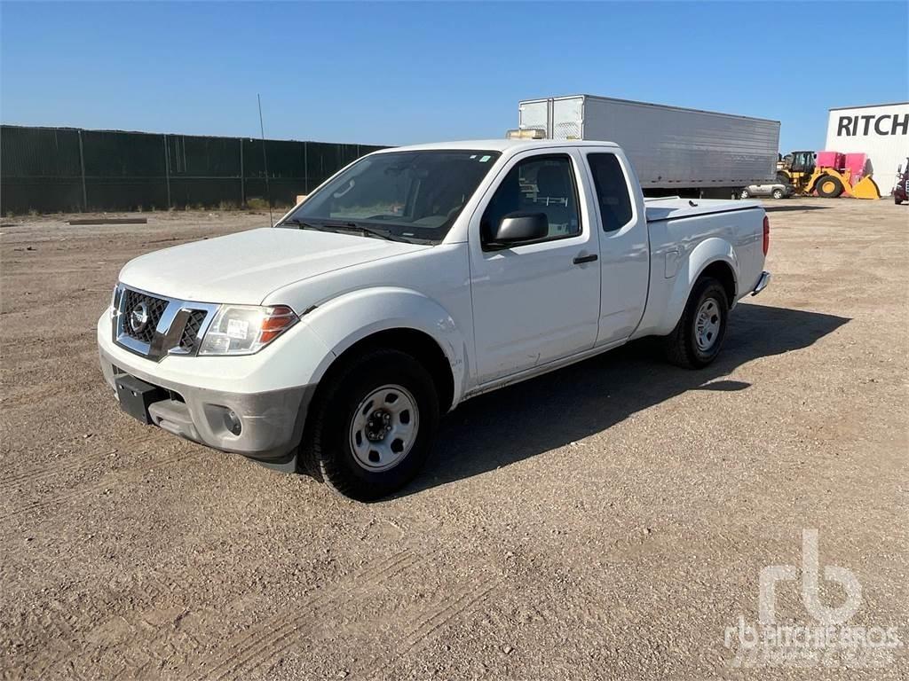 Nissan FRONTIER Pick-upy / Pojazdy z otwieranymi burtami