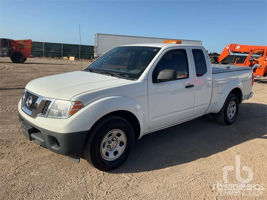 Nissan FRONTIER Pick-upy / Pojazdy z otwieranymi burtami