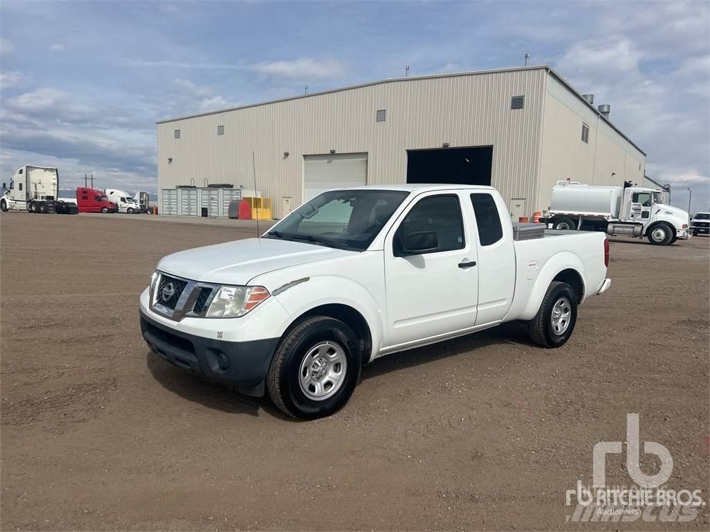 Nissan FRONTIER Pick-upy / Pojazdy z otwieranymi burtami